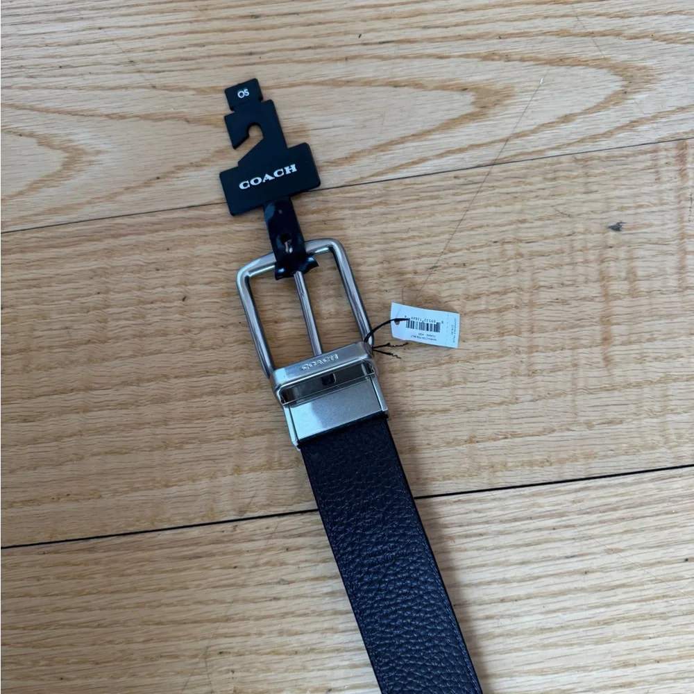 Coach Reversible Black and Brown Leather Belt with Silver Buckle - One Size - Picture 1 of 4